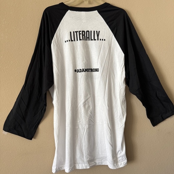 Canvas Black and White Funny Graphic Raglan Tee Size L - Picture 3 of 6